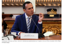 Pérou : la destitution du président révèle une crise plus profonde