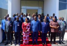 Gouverner le développement depuis les provinces : enjeux et opportunités en RDC (Tribune de Dr. John M. Ulimwengu et Dr. Gery Bokana)