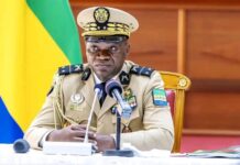 Gabon : dégradation de la note