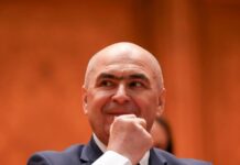 Roumanie : l’impossibilité de former un gouvernement commence à coûter à l’État son crédit